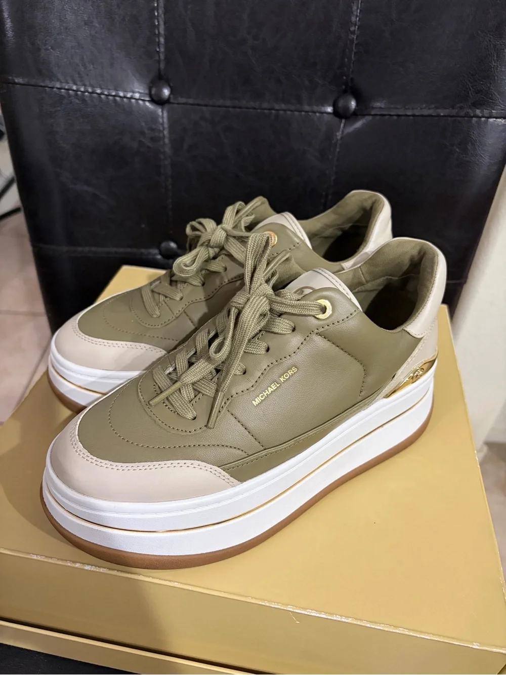 MICHAEL Michael Kors Hayes Lace Up Leather Platform Sneakers Green Beige White